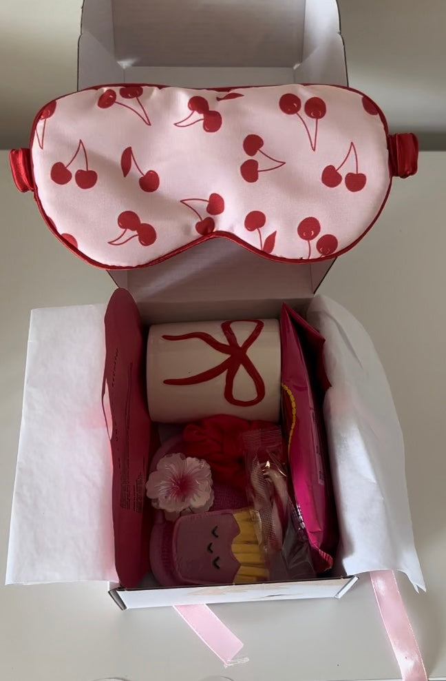 💗 Little Luxe Colour Pamper Box 🎀